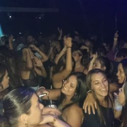 Ciriaco volvió a vibrar con una multitud que disfrutó de una noche inolvidable-Video